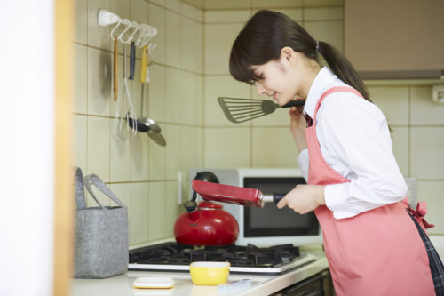 ウエストのおんな、弁当作り